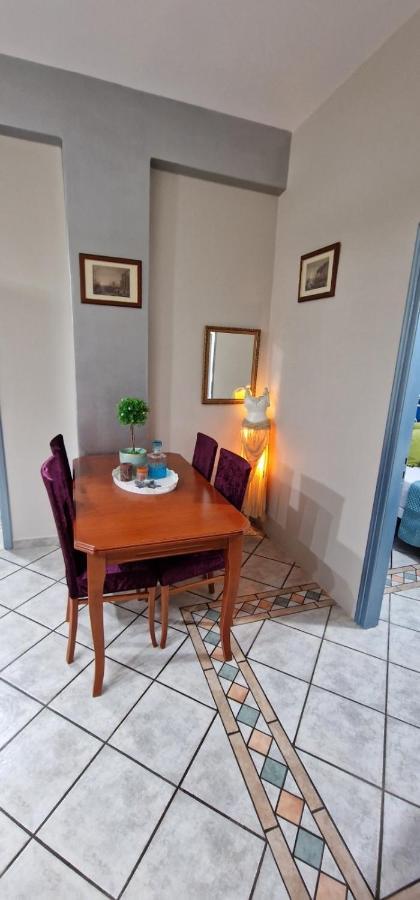Voula'S Apartment เอลาฟอนนิซอส ภายนอก รูปภาพ
